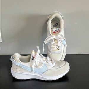 Nike Waffle Debut Sneakers - NWOT- White + Blue - Women sz 6 PRICE DROP